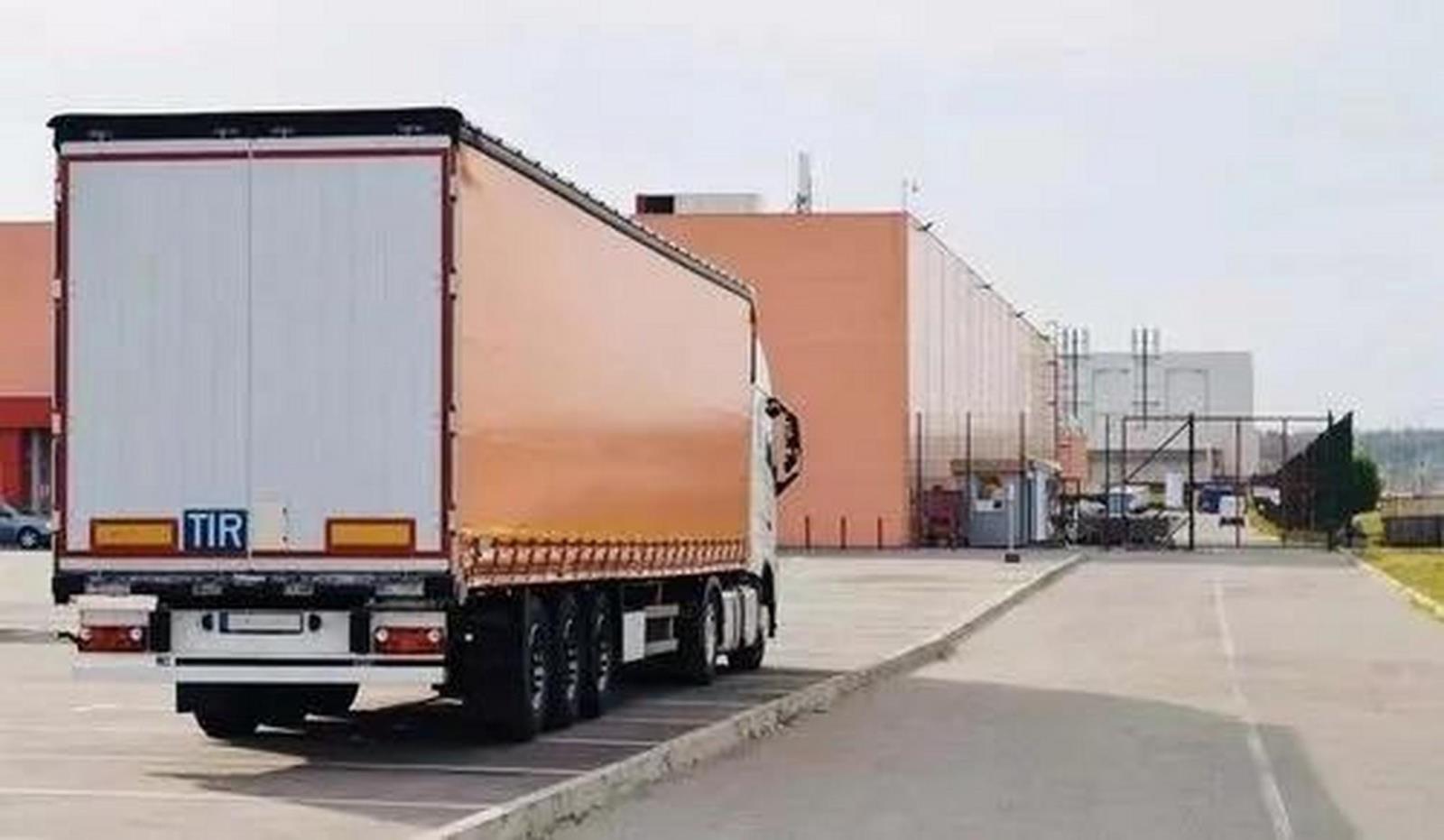 江华卡航华北 · 数据告诉你为什么选择我们 · 项目/展会/危险品/光伏/冷链/汽车/关务通 · 1200台车·每周多班·8-18天直达